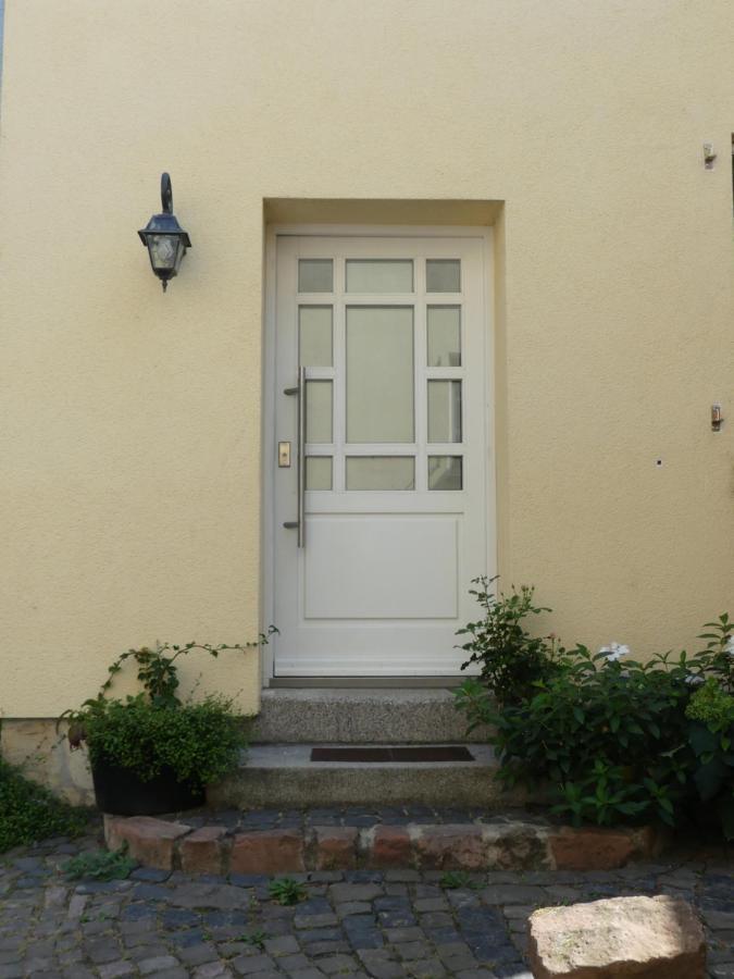 Komplettes Fuer Bis Zu 4 Personen Dornheim