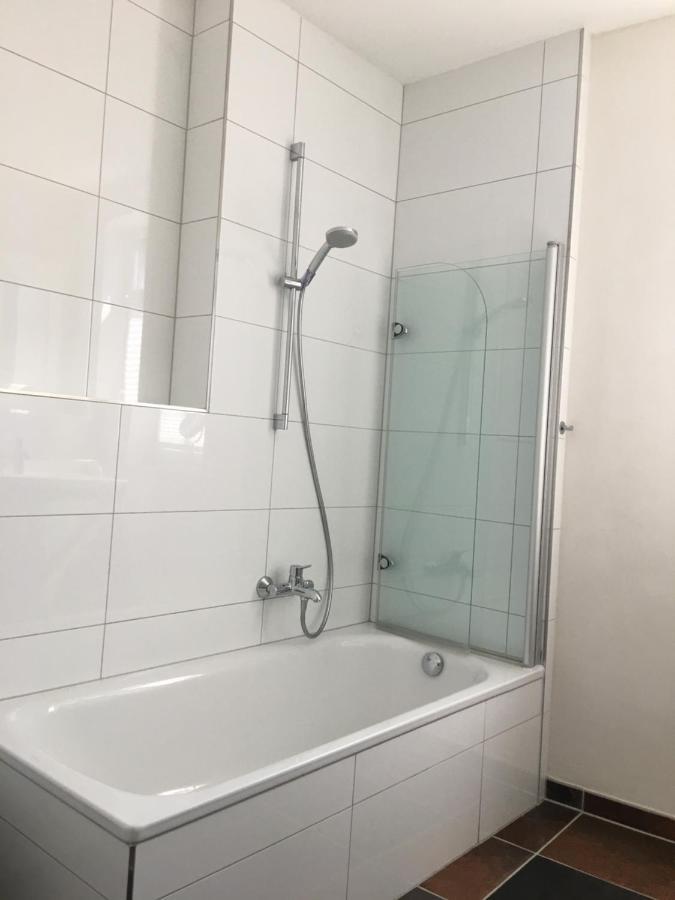 Komplettes Fuer Bis Zu 4 Personen Apartment Dornheim